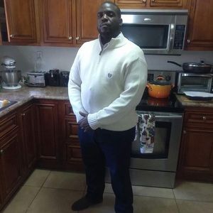 Meet your Posher, Derek